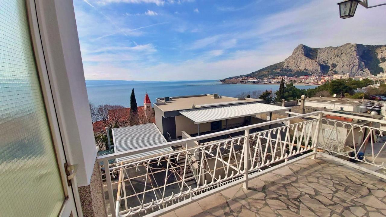 אומיס Apartment Cedo מראה חיצוני תמונה