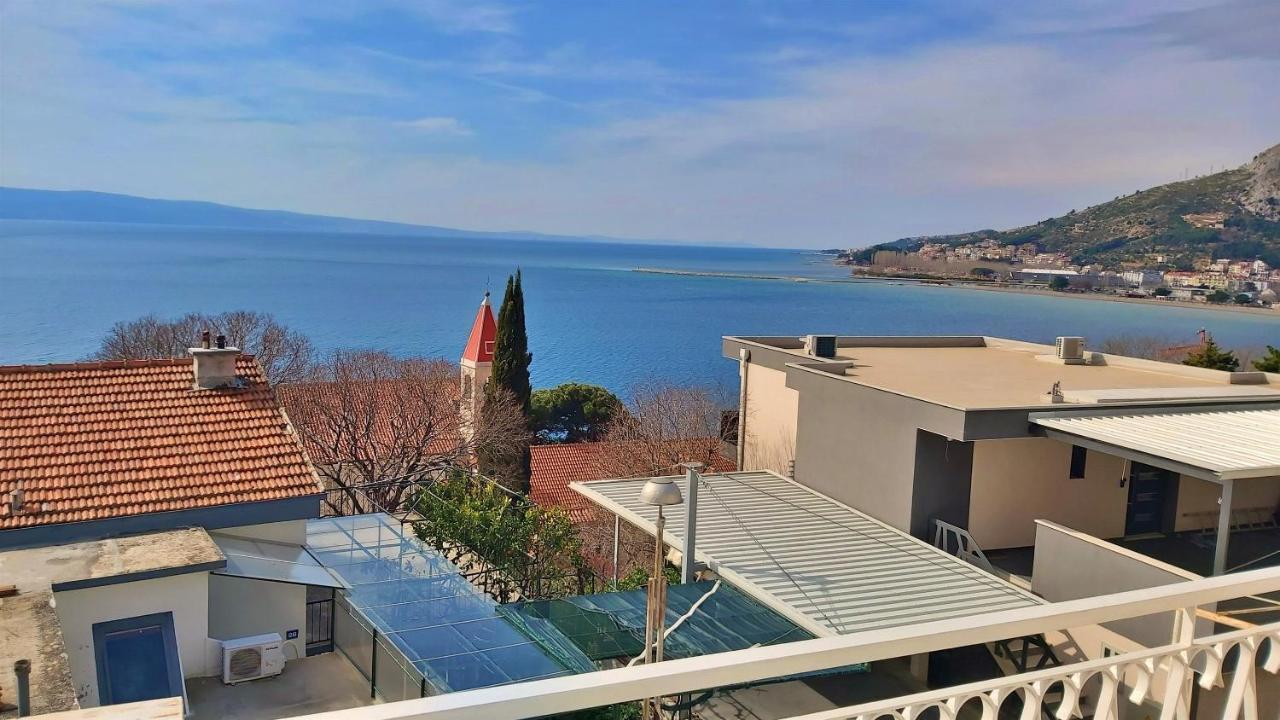 אומיס Apartment Cedo מראה חיצוני תמונה