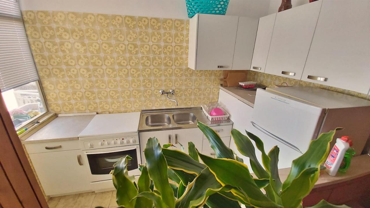אומיס Apartment Cedo מראה חיצוני תמונה