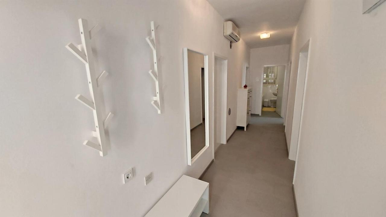 אומיס Apartment Cedo מראה חיצוני תמונה